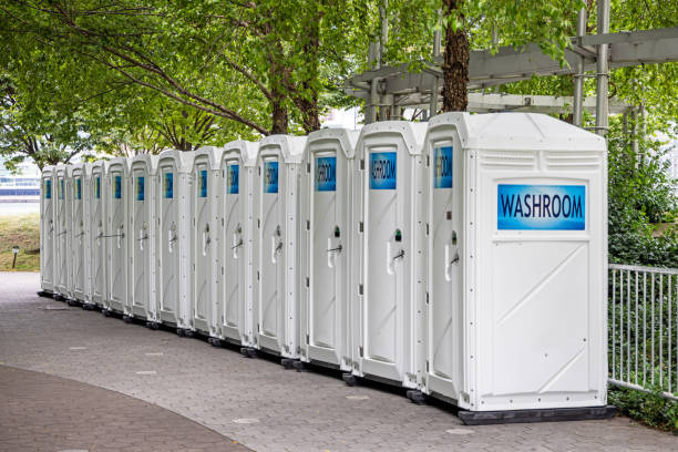 Best Porta potty rental near me  in Perry, GA
